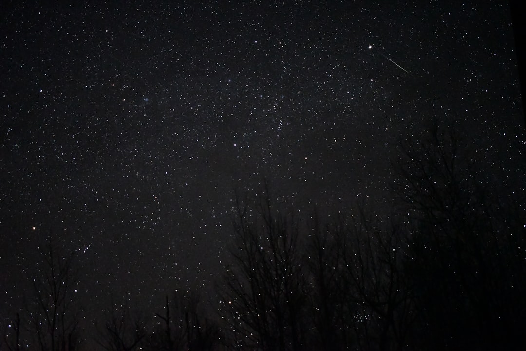 Chuvas de Meteoros: Quando o Céu se Transforma em um Show de Fogos de Artifício Natural