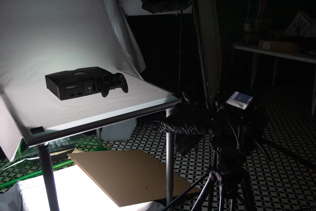 Setup de equipamento fotografico preparado para eclipse