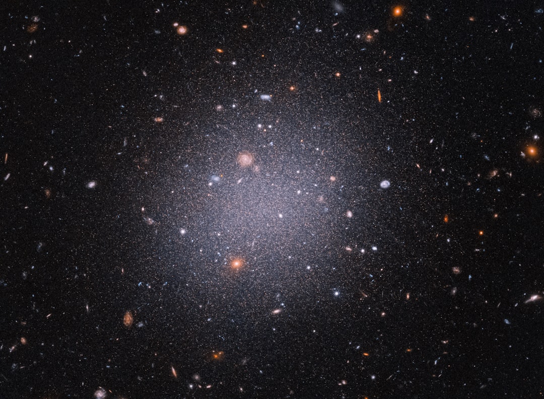 Matéria Escura: O Que Sabemos Sobre a Substância Invisível que Domina o Universo