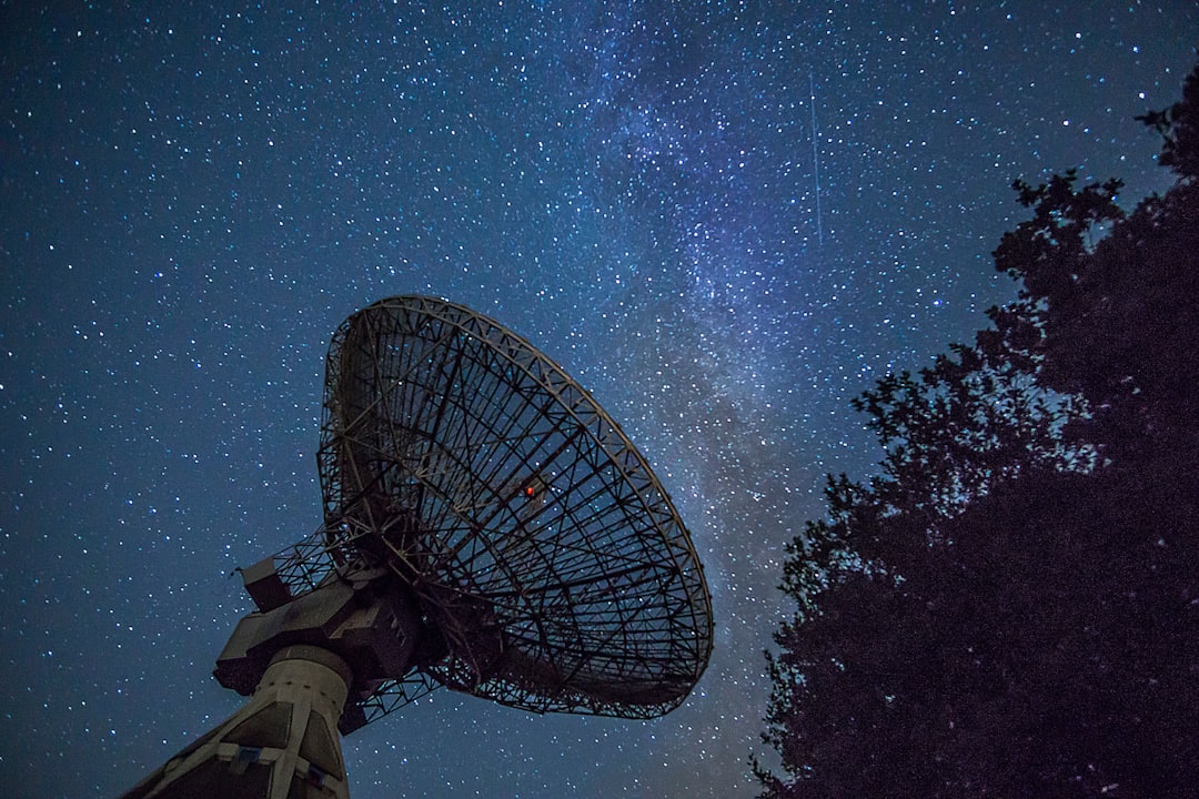 Telescópios para Iniciantes: Como Escolher o Primeiro e Não Se Arrepender